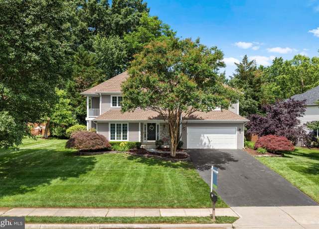 Property at 8924 Cross Chase Cir, Lorton, VA 22079, 4 beds, 4.5 baths