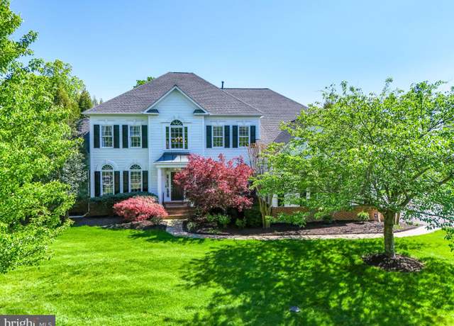 Property at 40729 Carry Back Ln, Leesburg, VA 20176, 4 beds, 4.5 baths