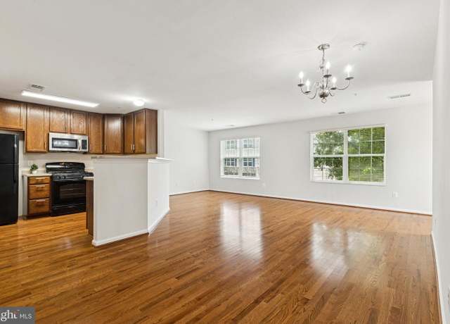 Property at 11181 Wortham Crest Cir, Manassas, VA 20109, 3 beds, 2.5 baths