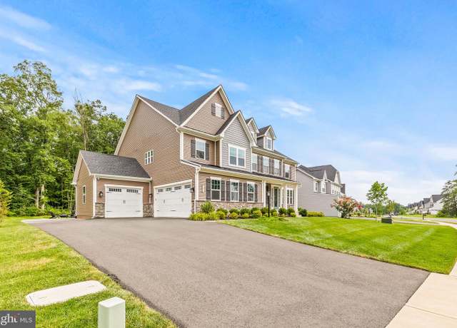 Property at 7051 Saint Hill Ct, Haymarket, VA 20169, 5 beds, 6.5 baths