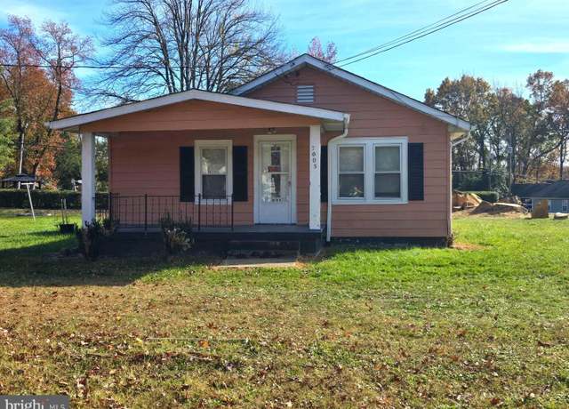 Property at 3005 Lafayette Blvd, Fredericksburg, VA 22408, 2 beds, 1 bath