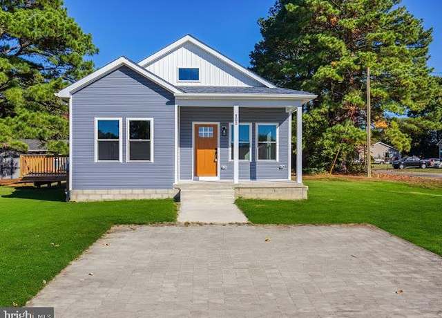 Property at 103 Woodland Dr, Montross, VA 22520, 3 beds, 2 baths