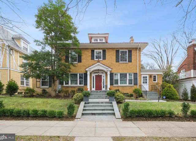 Property at 5625 Western Ave NW, Washington, DC 20015, 4 beds, 3.5 baths