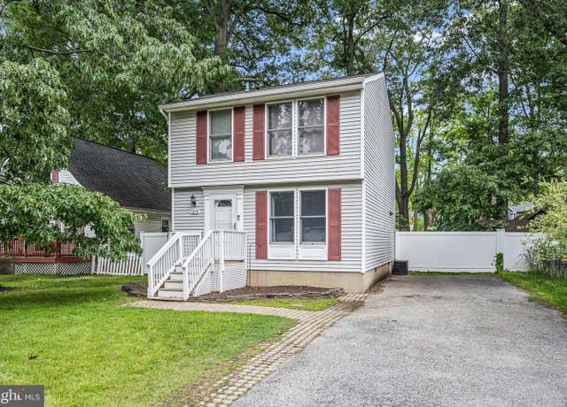 Property at 1216 Hawthorne St, Shady Side, MD 20764, 3 beds, 2.5 baths