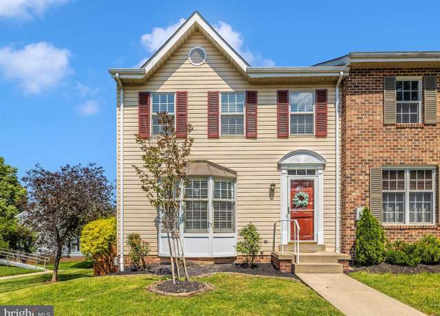 Property at 8011 Lighthouse Lndg, Frederick, MD 21701, 3 beds, 3.5 baths