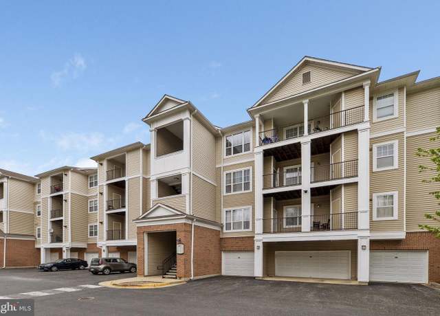 Property at 19622 Galway Bay Cir #204, Germantown, MD 20874, 3 beds, 2 baths