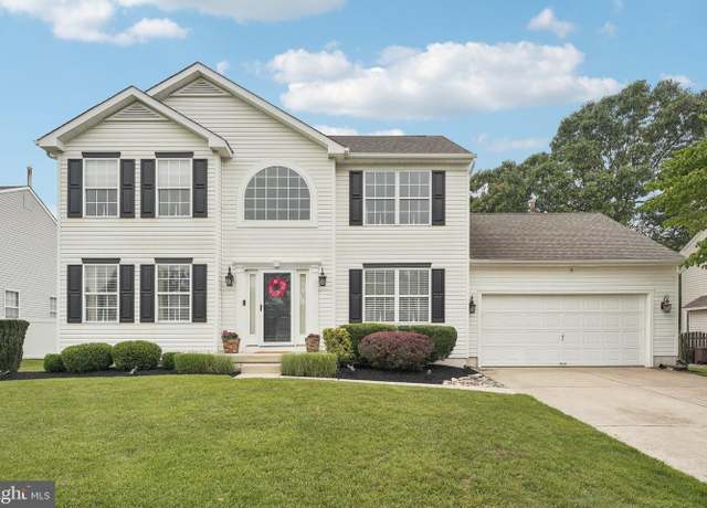Property at 9 Somerhill Pl, Blackwood, NJ 08012, 3 beds, 2.5 baths