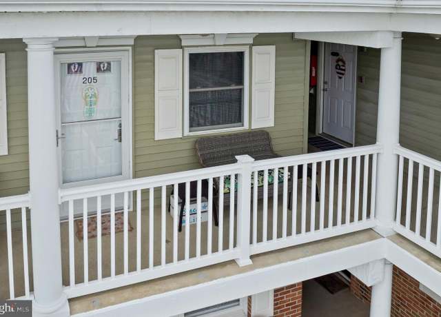 Property at 2409 Central Ave #205, Wildwood, NJ 08260, 1 bed, 1 bath