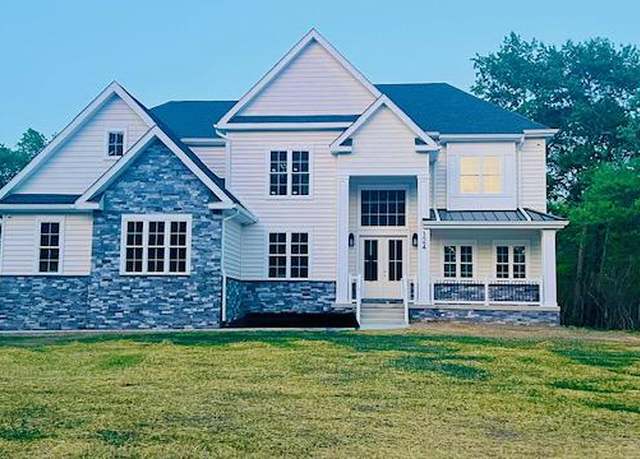 Property at 124 Running Deer Trl, Pittsgrove, NJ 08318, 4 beds, 3.5 baths
