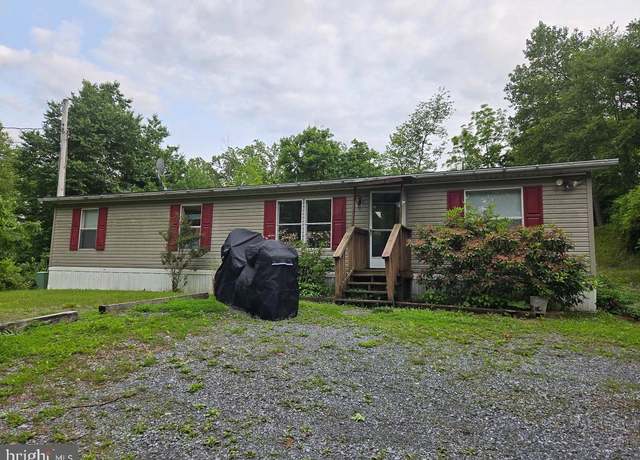 Property at 76 Powerline Rd, Boyertown, PA 19512, 3 beds, 2 baths