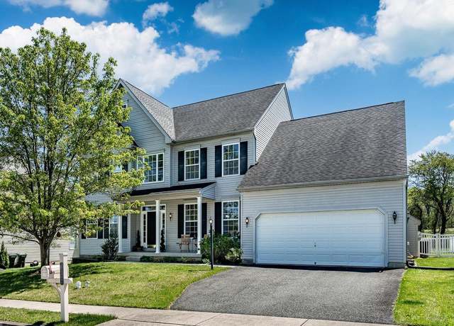 Property at 1452 Balmoral Rd, Coatesville, PA 19320, 4 beds, 2.5 baths