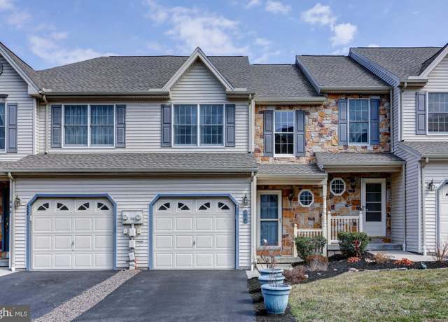 Property at 520 Sunday Dr, Harrisburg, PA 17111, 3 beds, 2.5 baths