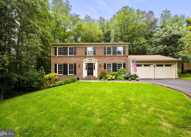 Property at 7613 Maritime Ln, Springfield, VA 22153, 5 beds, 3.5 baths