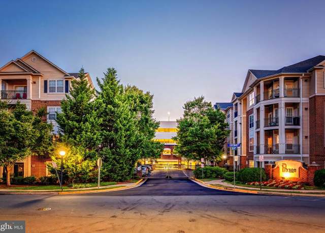 Property at 12945 Centre Park Cir #408, Herndon, VA 20171, 1 bed, 1 bath