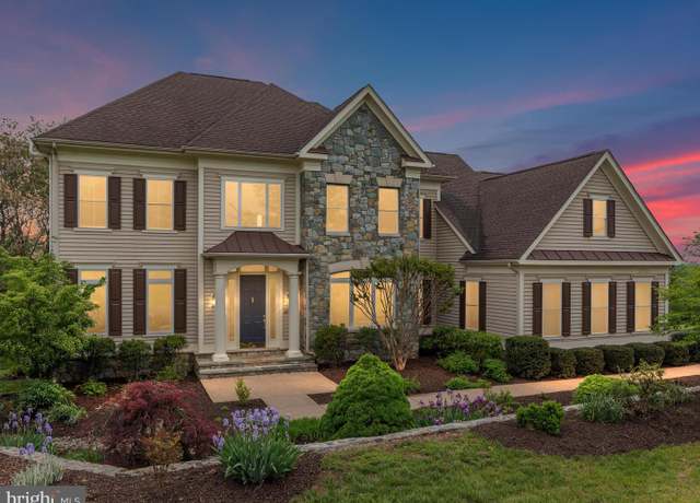 Property at 12752 April Cir, Lovettsville, VA 20180, 7 beds, 4.5 baths