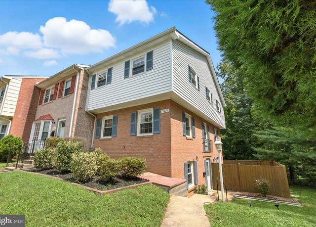 Property at 15015 Ashdale Cir, Woodbridge, VA 22193, 4 beds, 3 baths