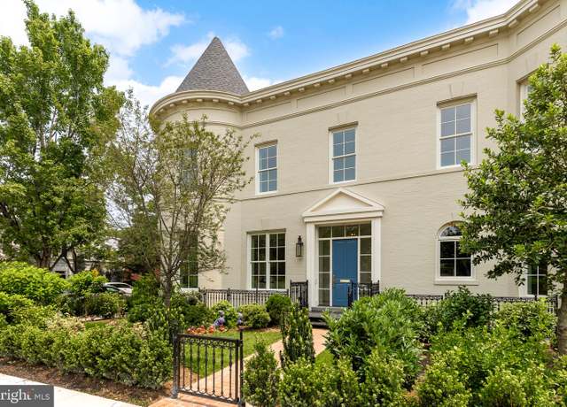 Property at 1201 D St NE, Washington, DC 20002, 5 beds, 4.5 baths