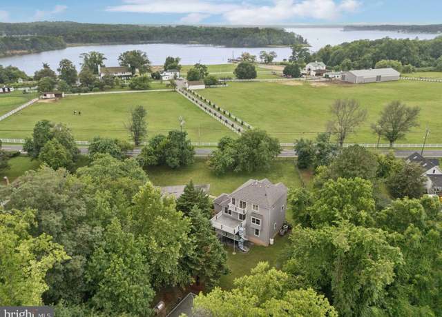 Property at 5108 Mountain Rd, Pasadena, MD 21122, 4 beds, 4.5 baths