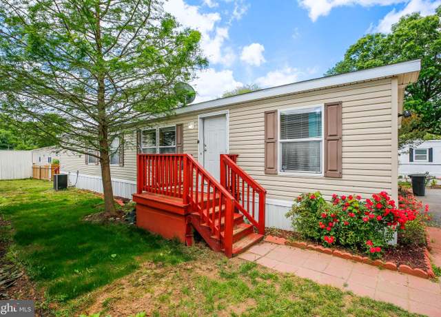Property at 88 Patuxent Mobile Ests, Lothian, MD 20711, 3 beds, 2 baths