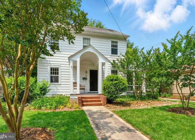 Property at 222 Mount Vernon Ave, Chestertown, MD 21620, 4 beds, 2 baths