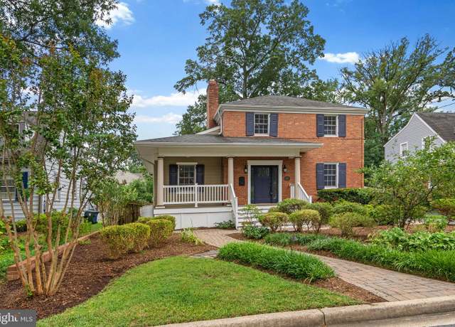 Property at 4615 Drexel Rd, College Park, MD 20740, 4 beds, 2.5 baths
