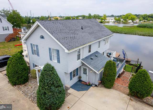 Property at 55 Edgewater Ave, Westville, NJ 08093, 2 beds, 3 baths