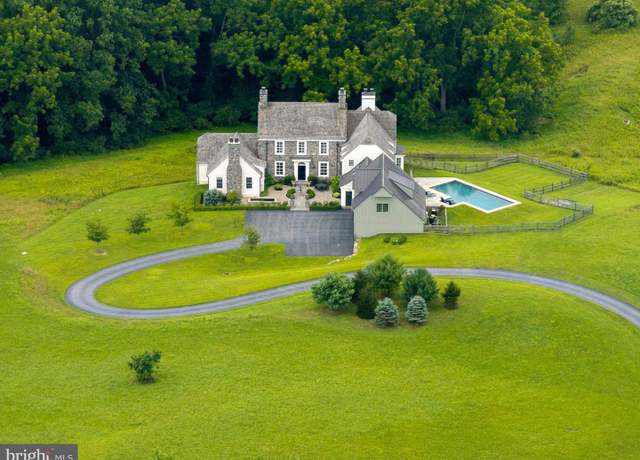 Property at 1484 W Strasburg Rd, West Chester, PA 19382, 4 beds, 5 baths