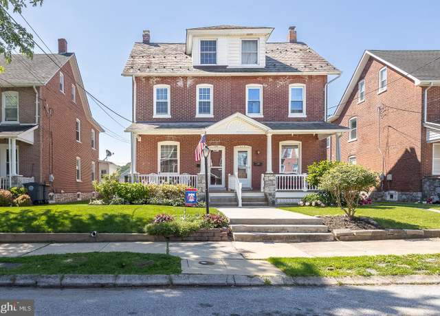 Property at 256 Highland Ave, Downingtown, PA 19335, 4 beds, 1.5 baths