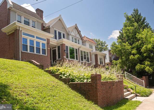 Property at 394 Washington Ave, Phoenixville, PA 19460, 3 beds, 1.5 baths