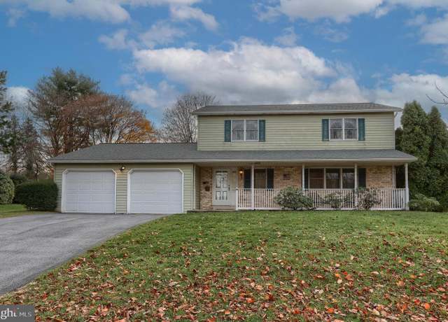 Property at 422 Cherry Dr, Hershey, PA 17033, 4 beds, 2.5 baths