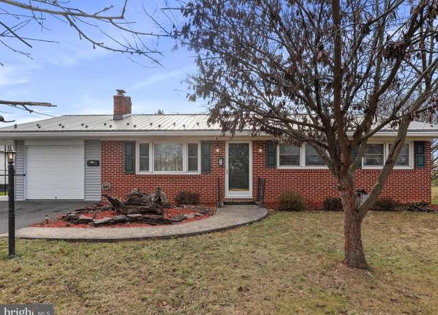 Property at 64 W Walter Ave, Greencastle, PA 17225, 3 beds, 1 bath