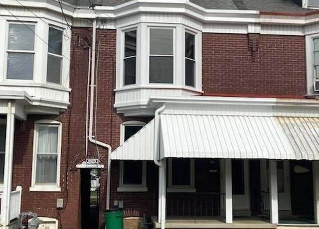 Property at 621 Courtland St, York, PA 17403, 3 beds, 2 baths