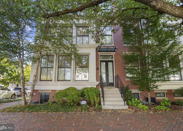 Property at 325 N N. Columbus St, Alexandria, VA 22314, 4 beds, 4 baths