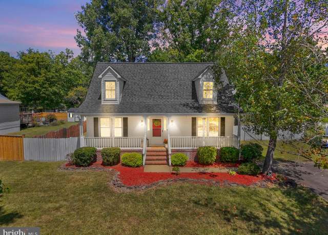 Property at 614 Halleck St, Fredericksburg, VA 22407, 4 beds, 2 baths