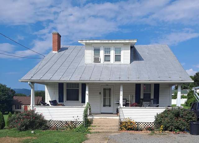Property at 116 Pine St, Petersburg, WV 26847, 4 beds, 2 baths