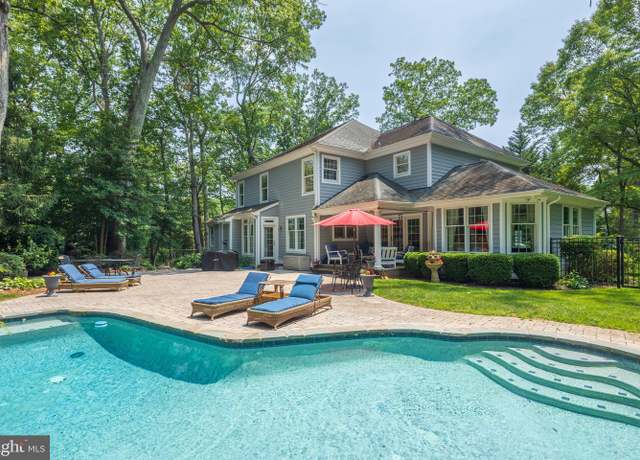 Property at 618 Lakeland Rd S, Severna Park, MD 21146, 5 beds, 3.5 baths
