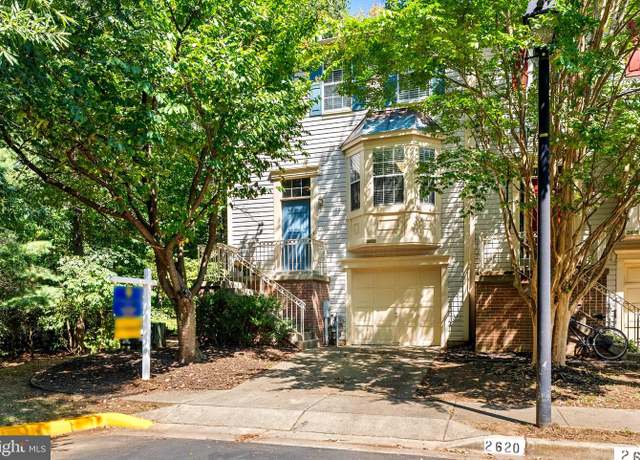 Property at 2620 Windy Oak Ct, Crofton, MD 21114, 3 beds, 3 baths