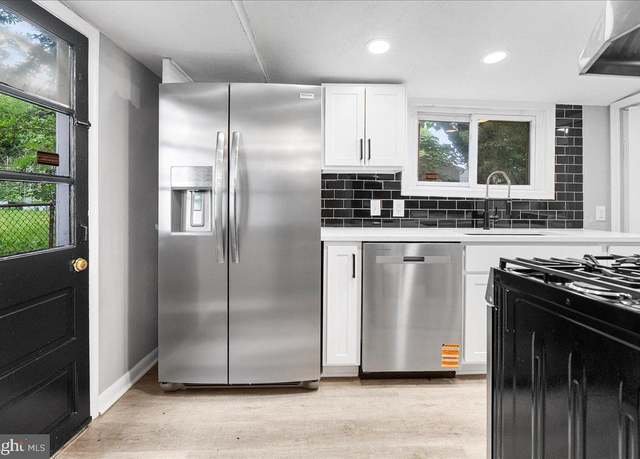 Property at 6309 61st Pl, Riverdale, MD 20737, 3 beds, 1 bath