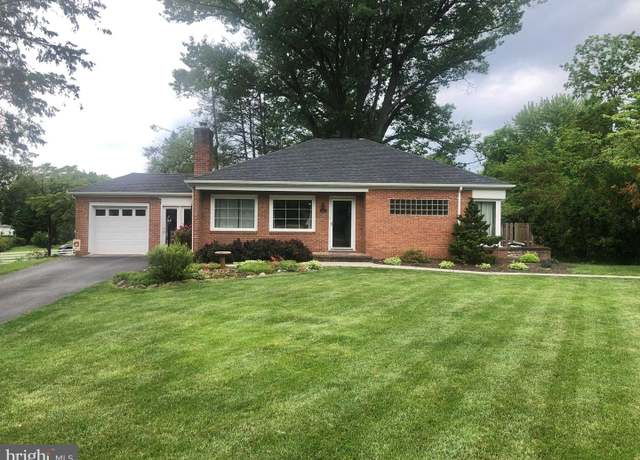 Property at 18516 Preston Rd, Hagerstown, MD 21742, 2 beds, 2 baths