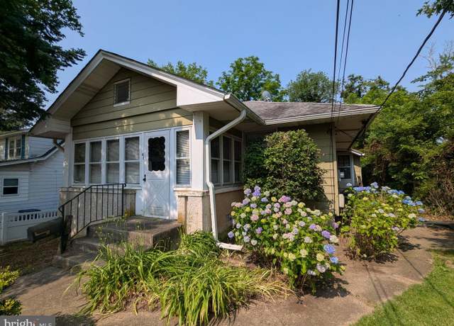 Property at 48 S Clinton, Maple Shade, NJ 08052, 2 beds, 1 bath
