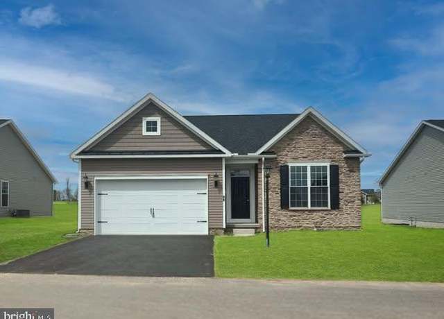 Property at 23 Partridge Ct Unit C68, Gettysburg, PA 17325, 3 beds, 2 baths