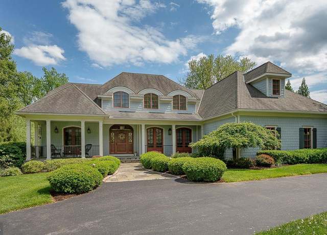 Property at 4104 Meadow Ln, Newtown Square, PA 19073, 5 beds, 4.5 baths