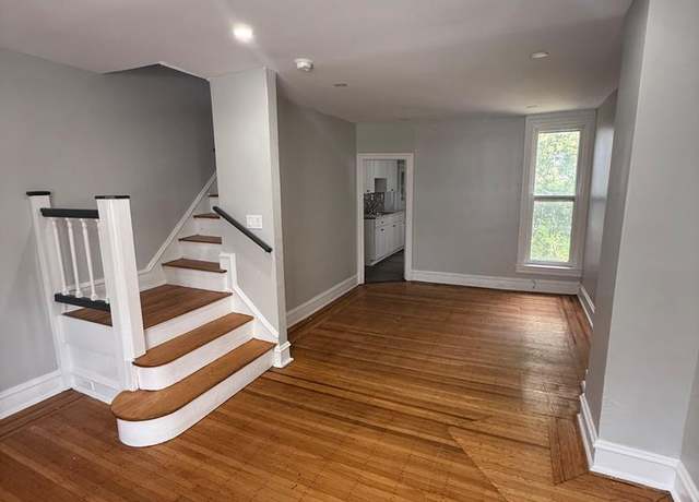 Property at 38 N Keystone Ave, Upper Darby, PA 19082, 3 beds, 2 baths