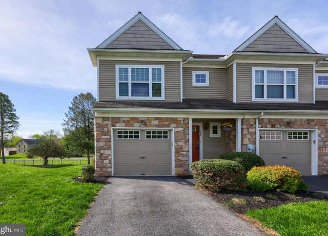 Property at 100 Red Maple Ln, Mountville, PA 17554, 3 beds, 2.5 baths