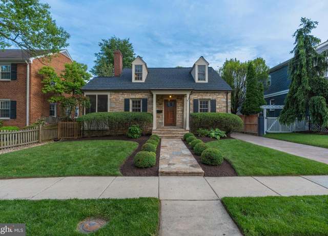 Property at 10 W Howell Ave, Alexandria, VA 22301, 3 beds, 2 baths