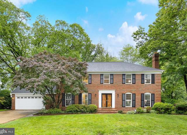 Property at 9318 Old Mansion Rd, Alexandria, VA 22309, 5 beds, 3.5 baths
