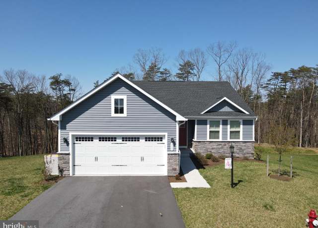 Property at 111 Tilapia Rd, Inwood, WV 25428, 3 beds, 2 baths