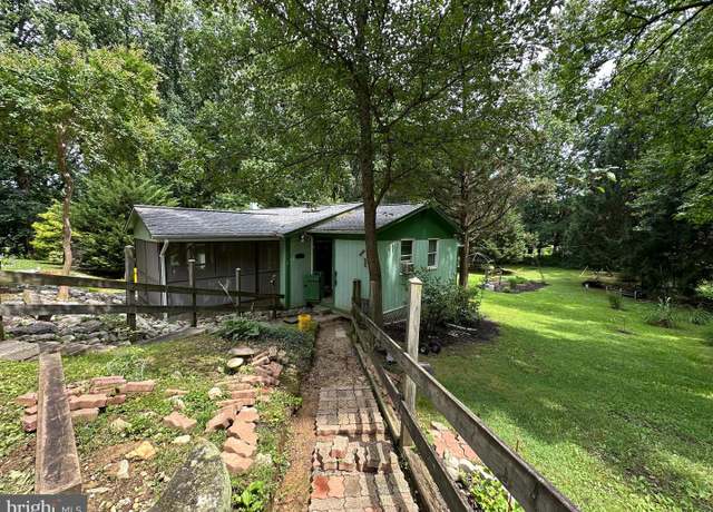 Property at 1243 Bacon Ridge Rd, Crownsville, MD 21032, 4 beds, 1 bath