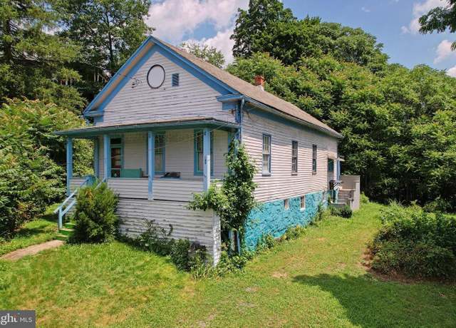 Property at 105 Wood St, Westernport, MD 21562, 3 beds, 1 bath
