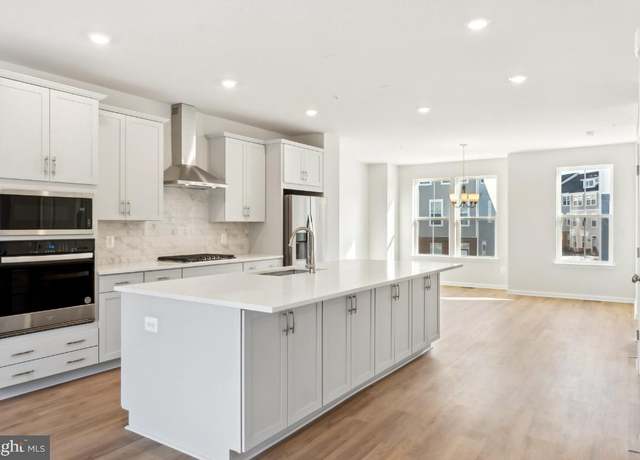 Property at 9612 Killenney Pl, Waldorf, MD 20601, 3 beds, 3 baths
